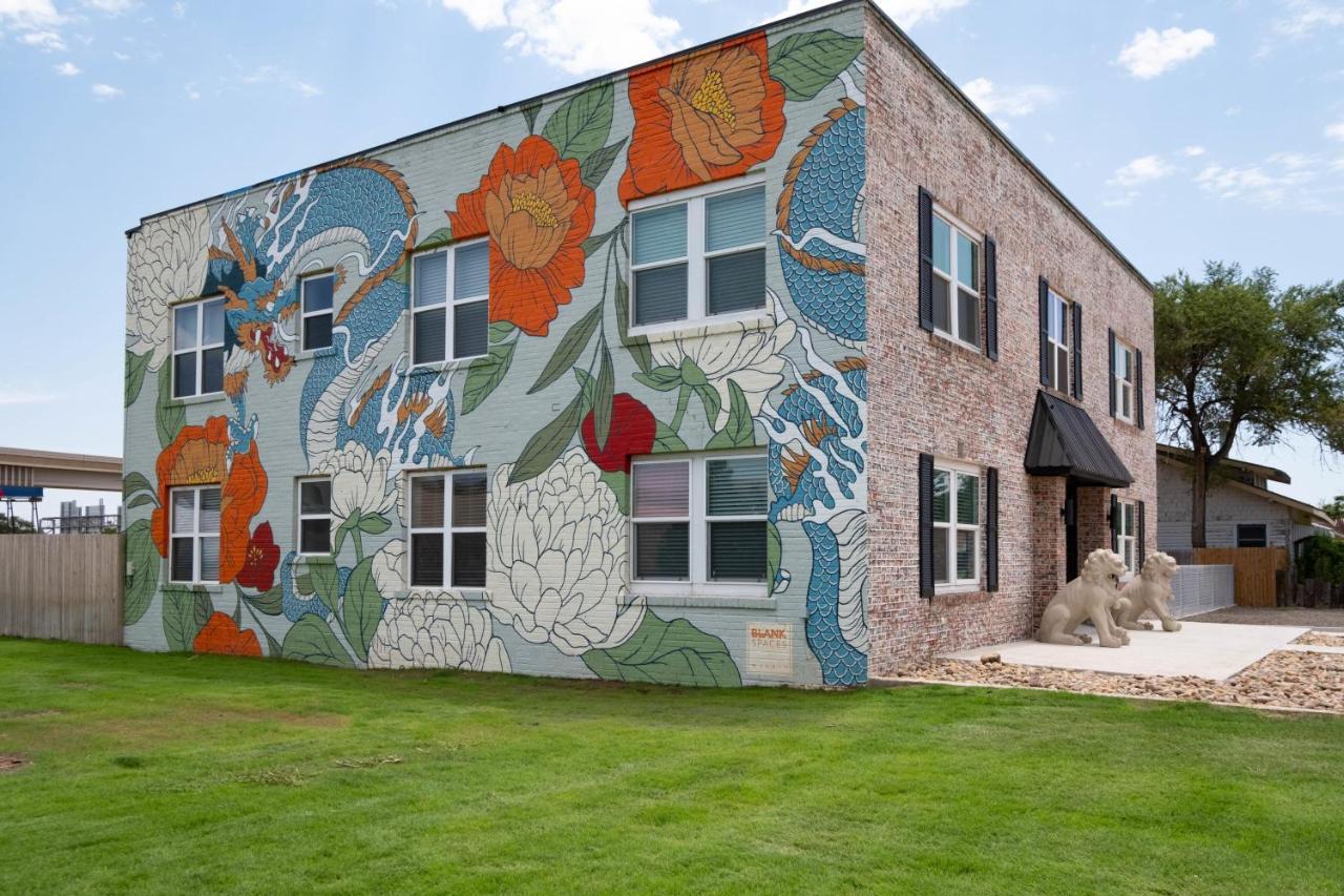 Ferienwohnung Dragon On Taylor St Amarillo Exterior foto
